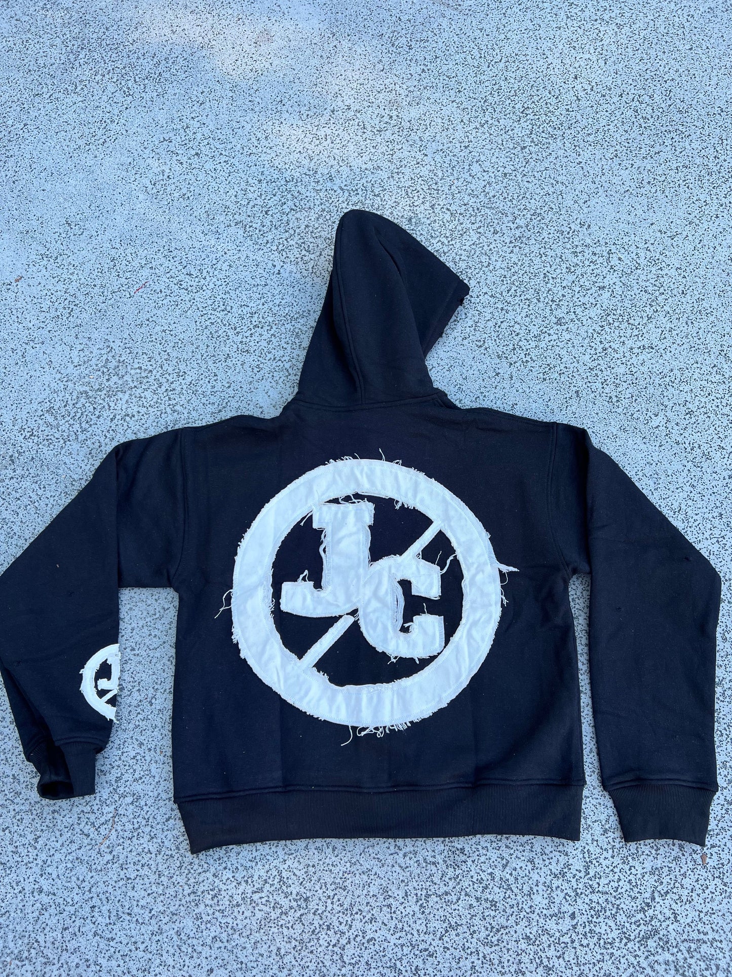 JADED DISTRESSED HOODIE